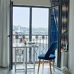 Hotel Galatagreenapplehotel 3*