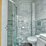 Galatagreenapplehotel 3*