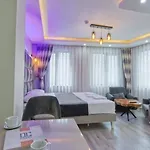 Galatagreenapplehotel 3*