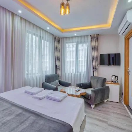 Galatagreenapplehotel Otel 3*