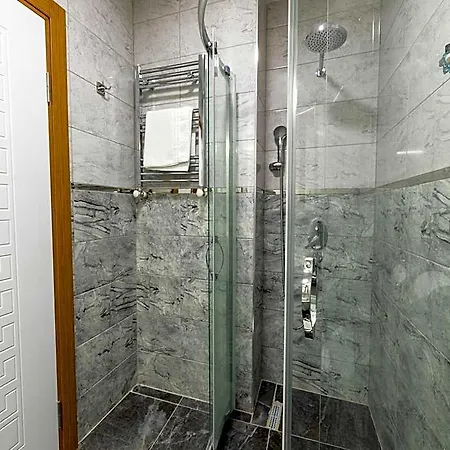Hotel Galatagreenapplehotel