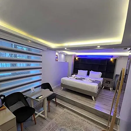 Galatagreenapplehotel Hotel