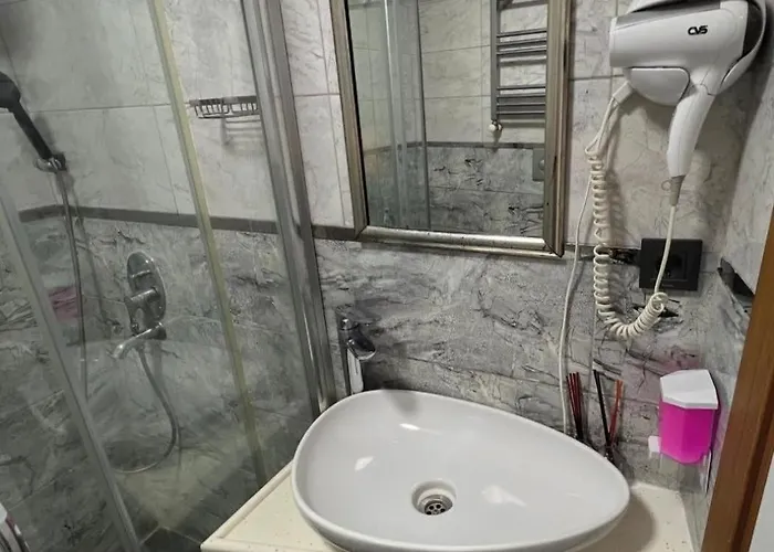 Galatagreenapplehotel 3*