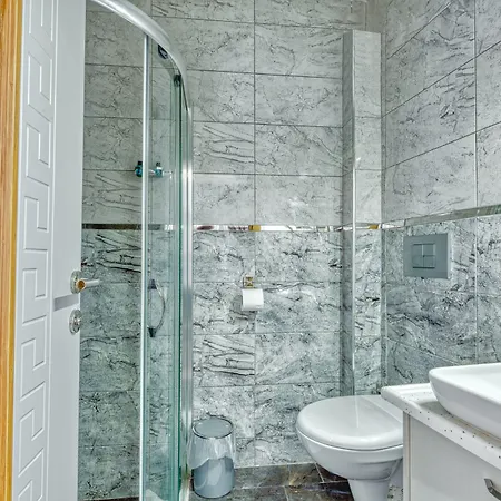 Galatagreenapplehotel 3*