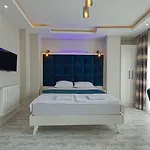 Galatagreenapplehotel Hotel