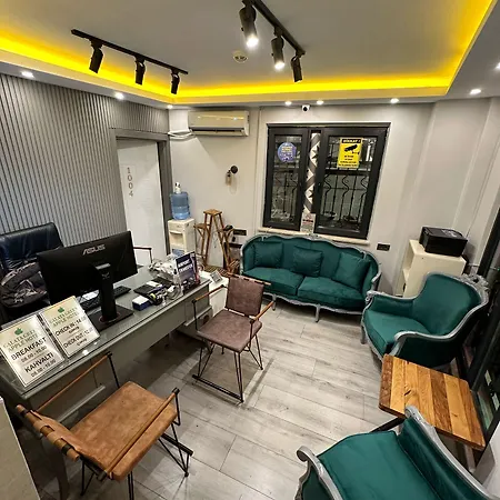 Galatagreenapplehotel 酒店 3*